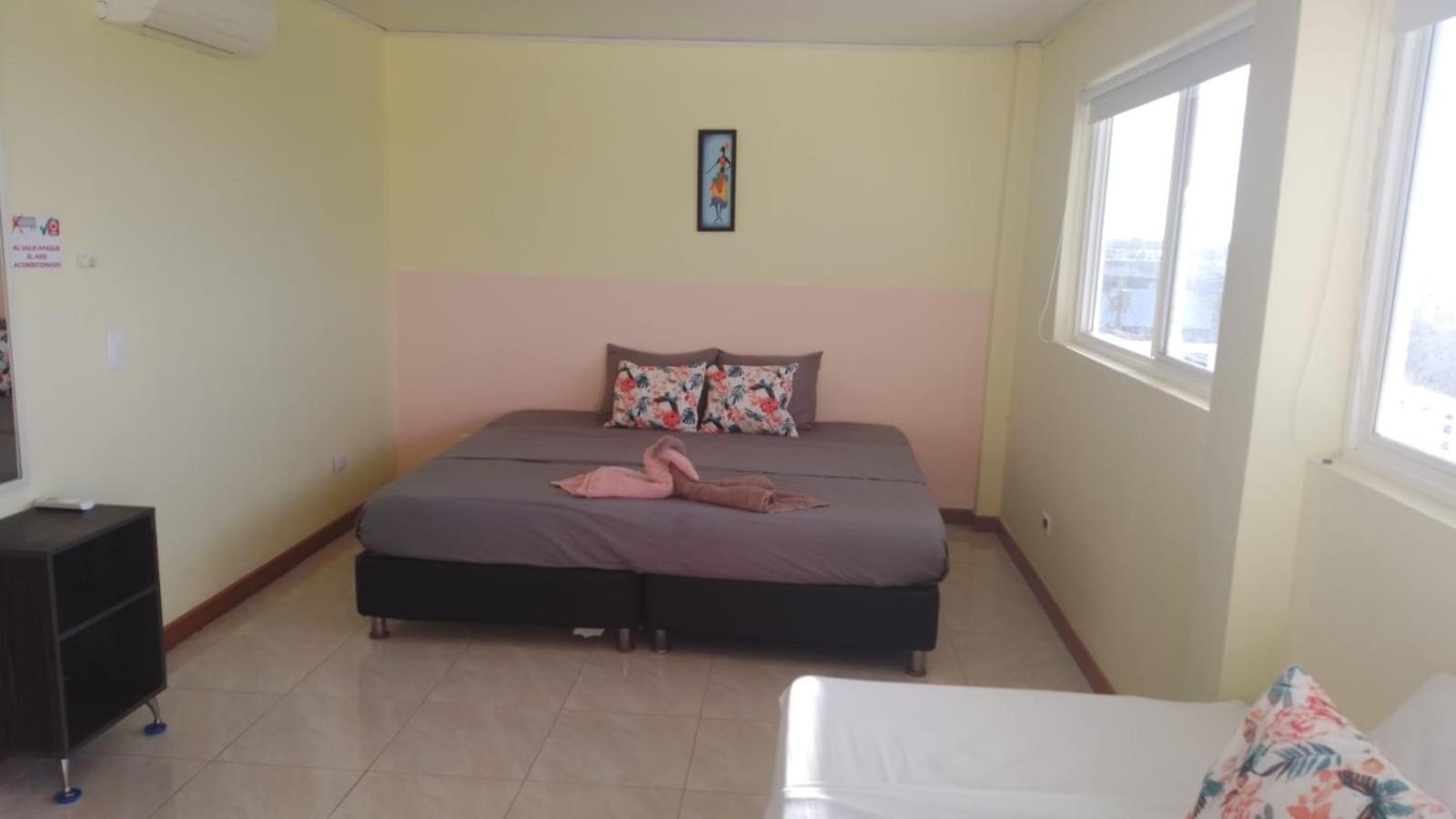 Victoria'S Gennie Bay Village Hostal San Andres  Ngoại thất bức ảnh