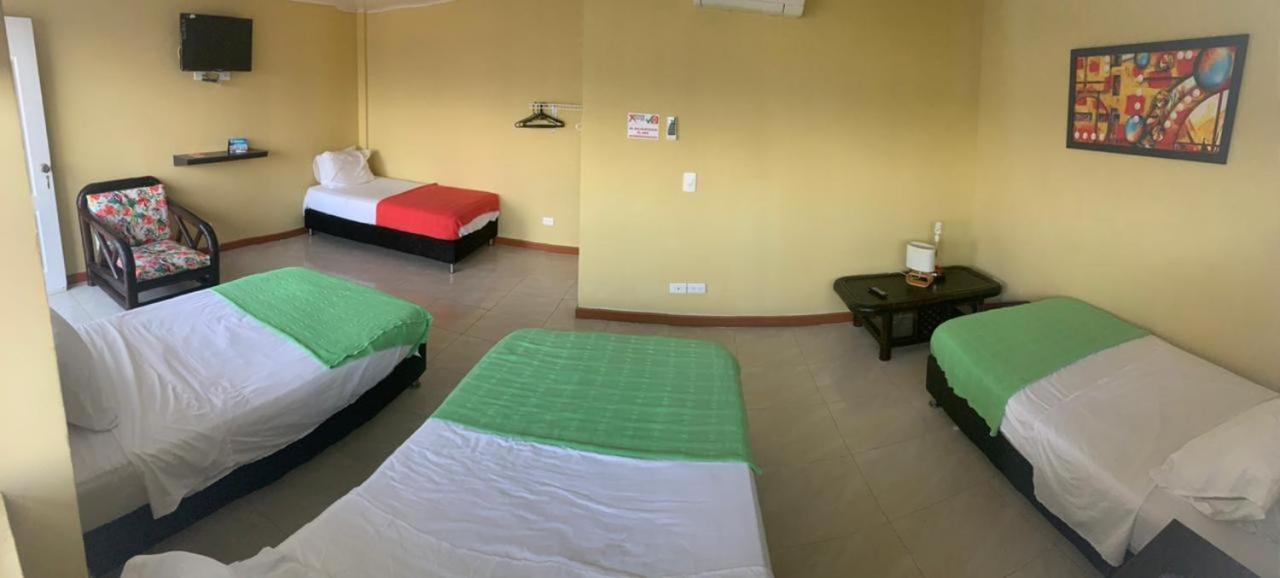 Victoria'S Gennie Bay Village Hostal San Andres  Ngoại thất bức ảnh