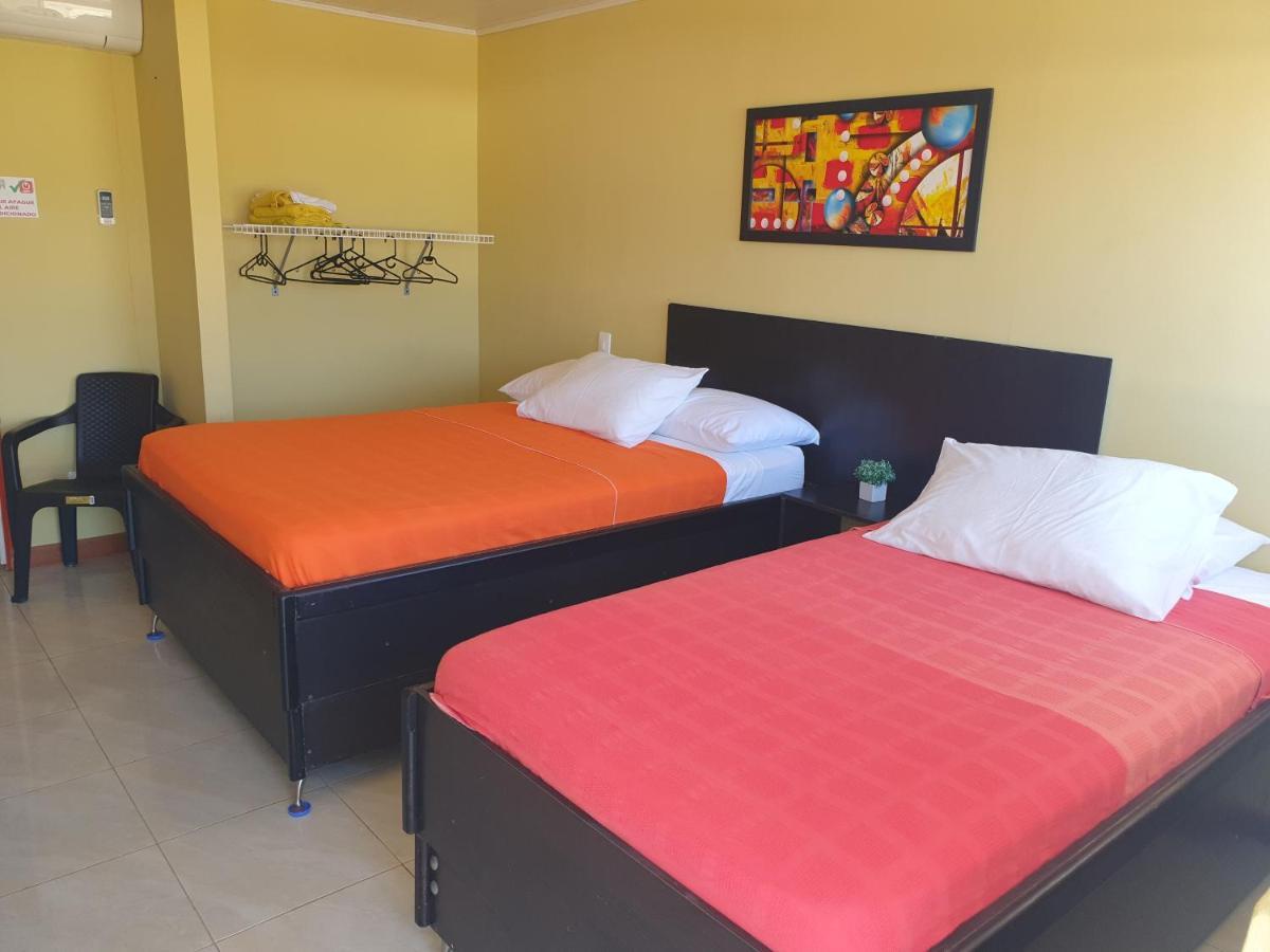 Victoria'S Gennie Bay Village Hostal San Andres  Ngoại thất bức ảnh