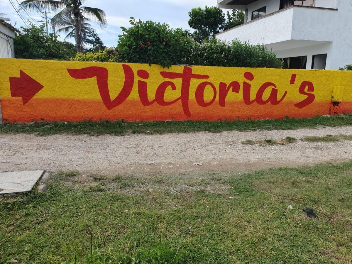 Victoria'S Gennie Bay Village Hostal San Andres  Ngoại thất bức ảnh
